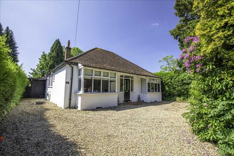 3 bedroom bungalow for sale, Salmons Lane West