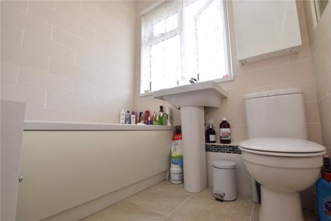71 Roxy Avenue, Romford, RM6 4AZ