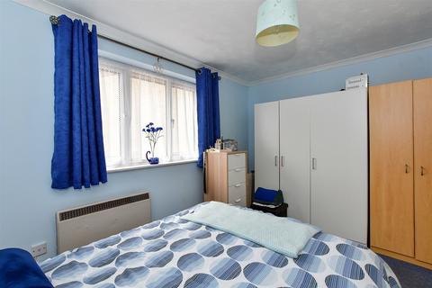 1 bedroom flat for sale - High Road, Chadwell Heath, Essex