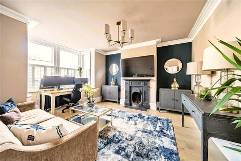 93 Gresham Road, Staines-upon-thames, TW18 2FB