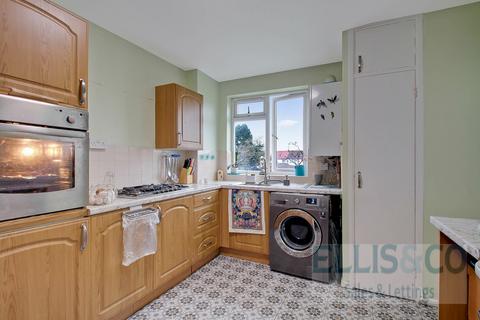 2 bedroom apartment for sale, Larch Crescent, Hayes, UB4