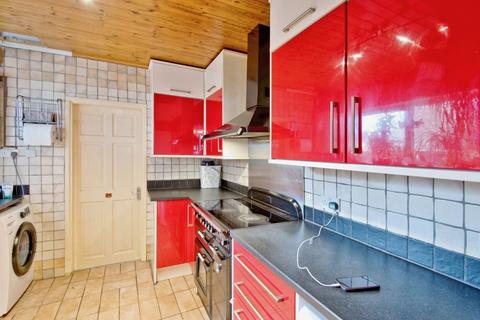 143 Central Avenue, Southend-on-sea, SS2 4DY