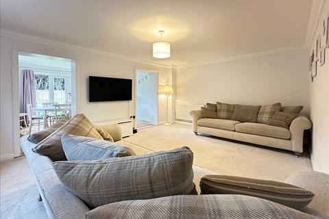 3 bedroom semi-detached house for sale - Kingcup Avenue, Locks Heath