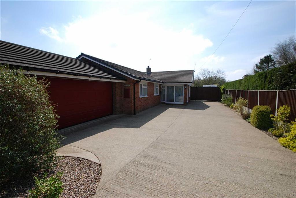 Station Road, Eastville, Boston 3 bed detached bungalow £220,000
