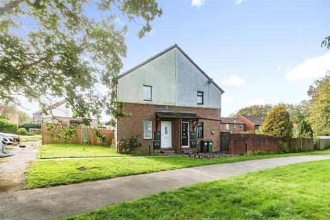 33 Heathfield, Basingstoke, RG22 4PA