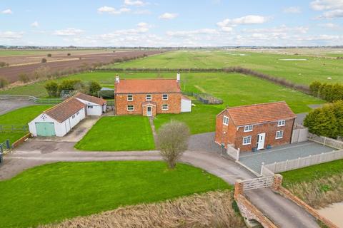 4 bedroom equestrian property for sale, Main Road, Saltfleetby, Louth