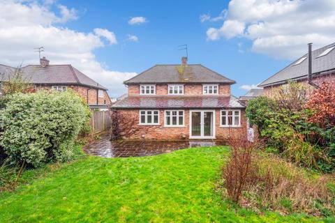 3 bedroom detached house to rent, Rosewood Way, Farnham Common 3 Bedroom Detached Property £2600pcm