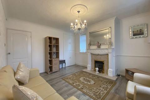 2 bedroom flat for sale - Prince Charles Road, Bilston, WV14 8EG