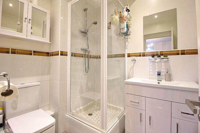 Ensuite shower room