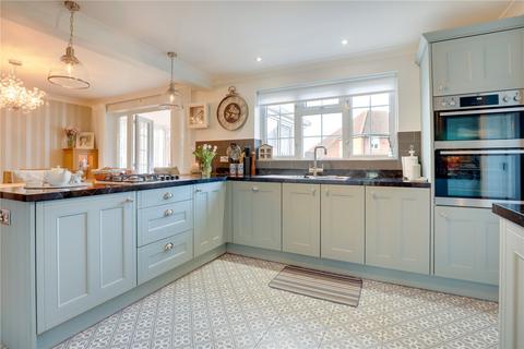 4 bedroom detached house for sale - 1 York Road, Priorslee, Telford, Shropshire