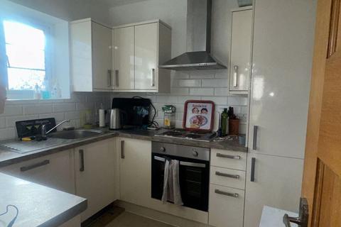 2 bedroom apartment for sale, Lady Margaret Road, Southall