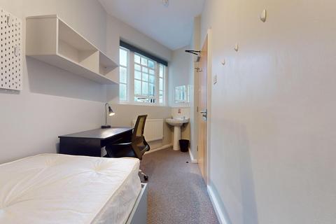 Flat share to rent - Medway Street