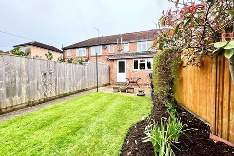 45 Bryans Close Road, Calne, SN11 9AB