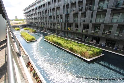1 bedroom apartment to rent, Royal Carriage Mews, Woolwich SE18