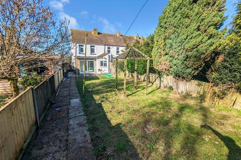 7 Nursery Lane, Whitfield, Dover, CT16 3HD