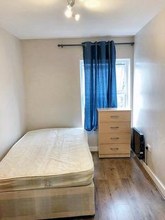 1 bedroom flat to rent, Cazenove Road, London N16