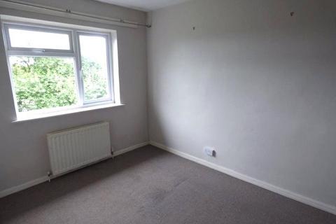 undefined, High Street North, Bedfordshire LU6