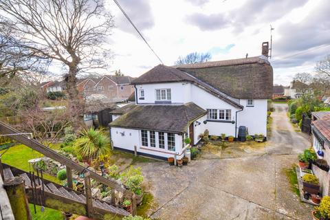 3 bedroom cottage for sale, Gravel Hill, Wimborne, BH21