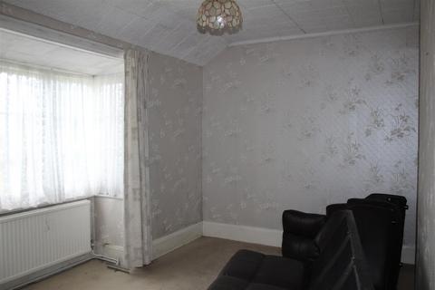 3 bedroom detached bungalow for sale, New Road, Goodwick
