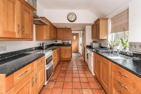 3 bedroom detached house for sale, 29 Walk Lane, Wombourne