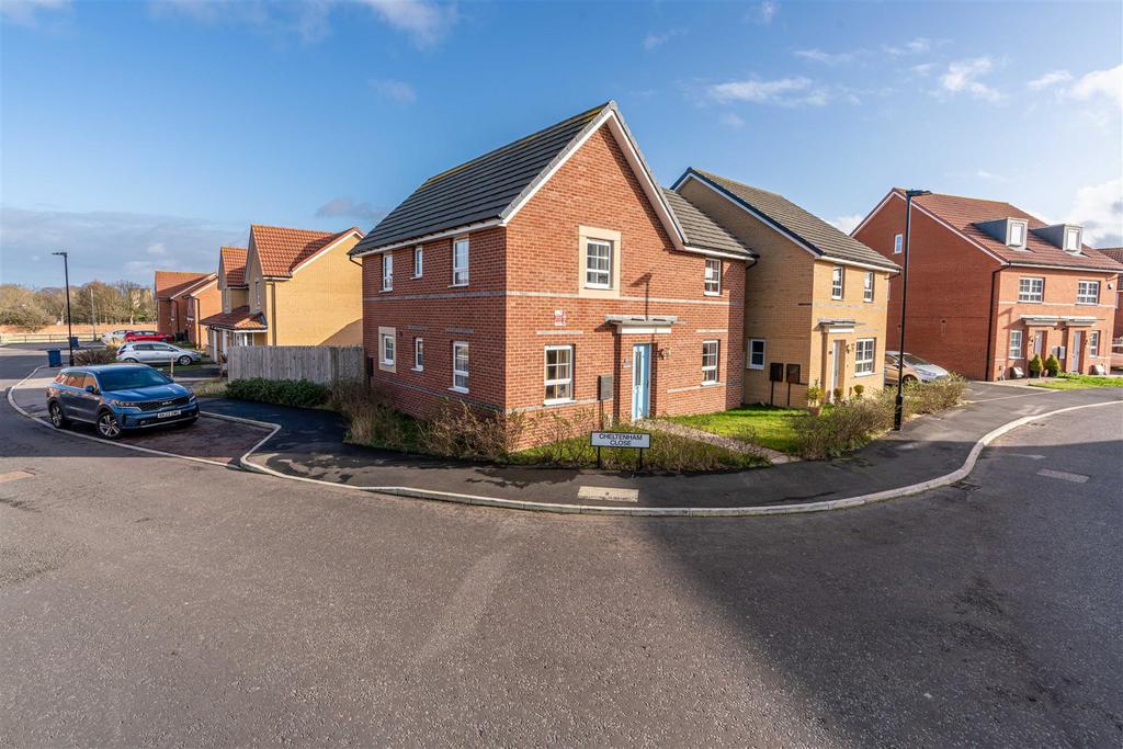 Ascot Drive, North Gosforth, NE13 4 bed detached house for sale £325,000