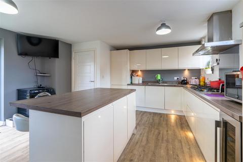 5 Ascot Drive, North Gosforth, Newcastle Upon Tyne, NE13 6PB