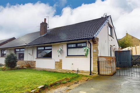 4 bedroom semi-detached bungalow for sale, Maryville Avenue, Brighouse