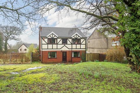 4 bedroom detached house for sale, Station Road, Grovesend, Swansea