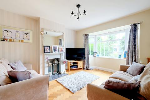 13 Avenue Road, Chelmsford, CM2 9TY