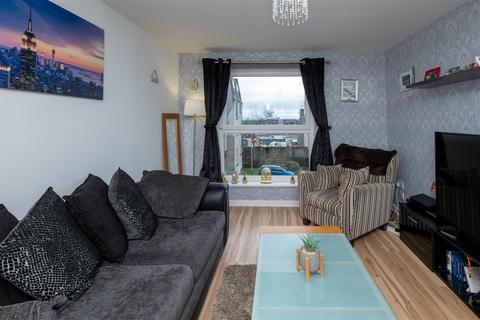 1 bedroom flat for sale - Hill Square, Dundee DD3