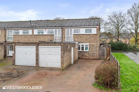 3 bedroom end of terrace house for sale, Beyers Gardens, Hoddesdon EN11