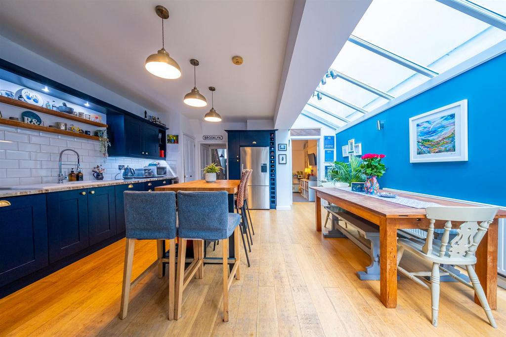 Open Plan Kitchen/Living/Dining Room