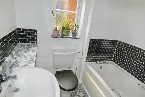 196 Dovedale Road, Birmingham, B23 5BP