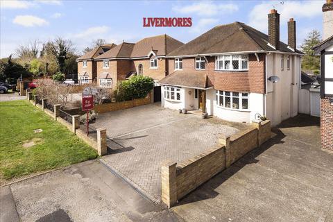 4 bedroom detached house for sale, Shepherds Lane, Dartford