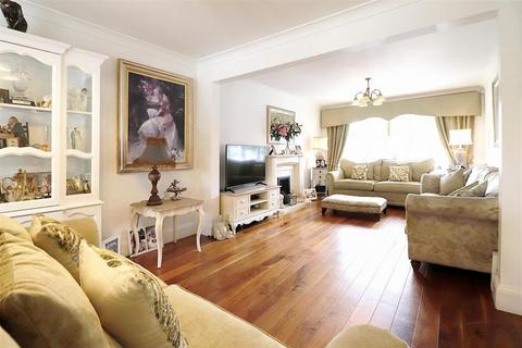 254 Shepherds Lane, Dartford, DA1 2PN