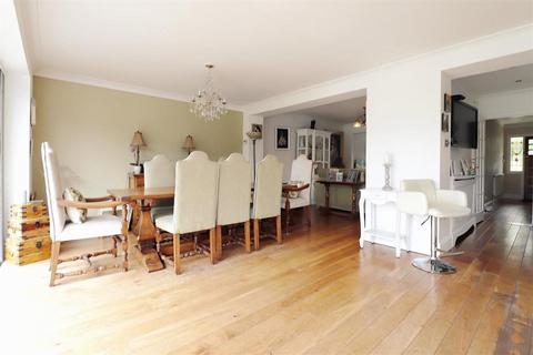254 Shepherds Lane, Dartford, DA1 2PN