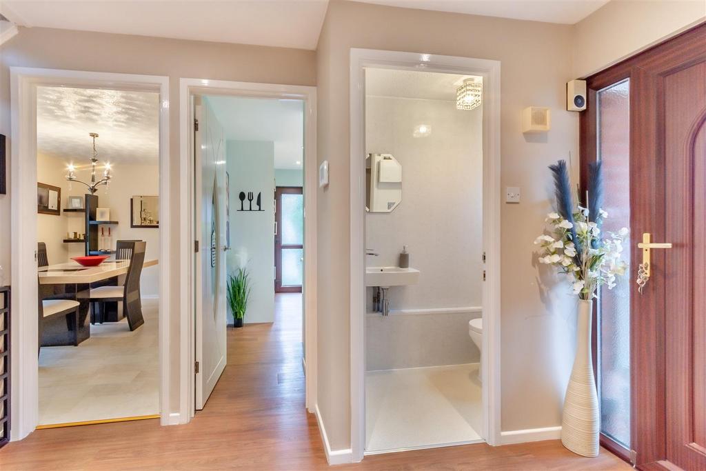8585909-interior19.jpg