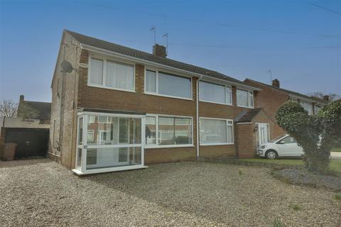 3 bedroom semi-detached house for sale, Langdale Crescent, Cottingham