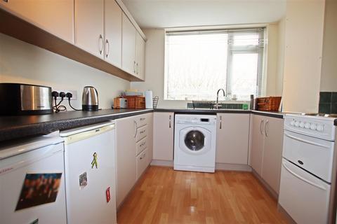 2 bedroom flat for sale - Boreham Holt, Elstree