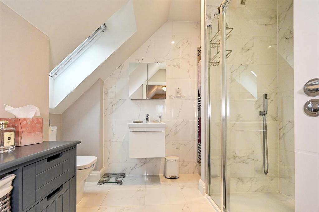 En Suite Shower Room
