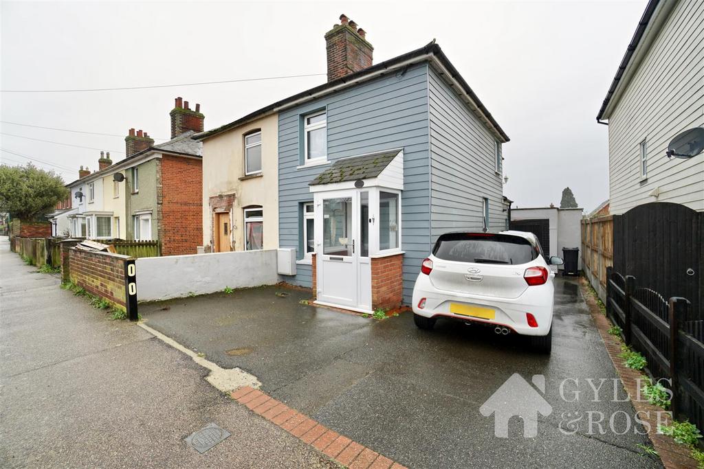 Mistley, Manningtree 2 bed semidetached house for sale £270,000