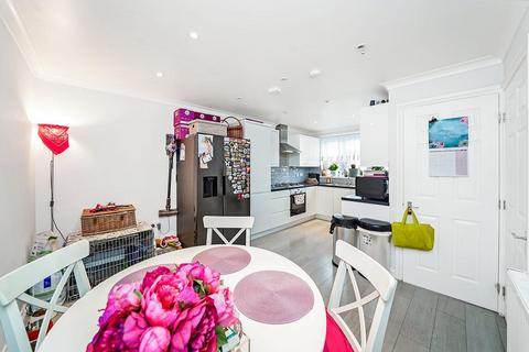 3 bedroom terraced house for sale, Waltham Way, London E4