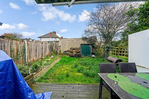 144 Waltham Way, London, E4 8AR