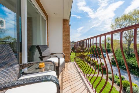 2 bedroom apartment for sale - The Knoll, Beckenham, BR3