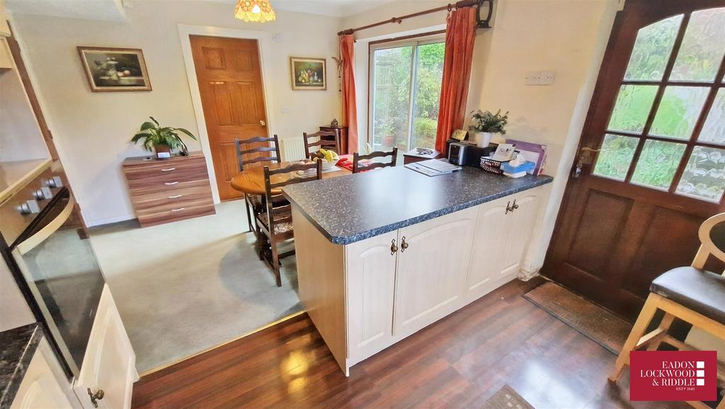 Kitchen diner