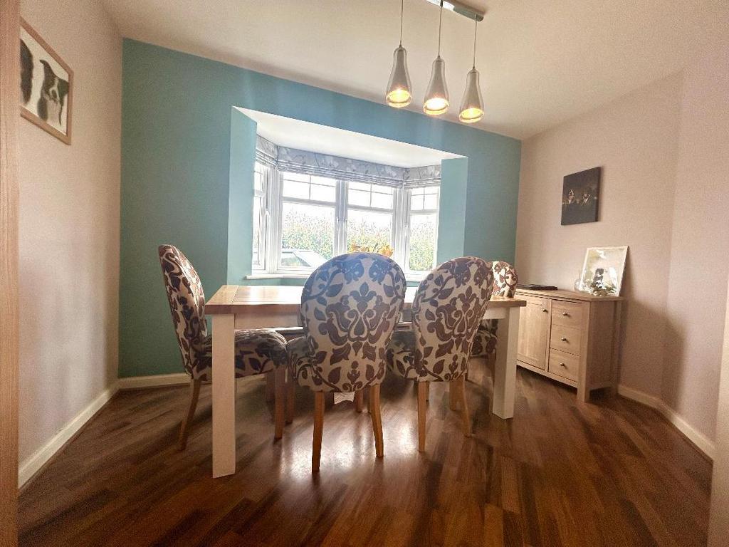 Dining Room v1.jpg