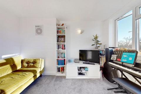 1 bedroom flat to rent, NW6