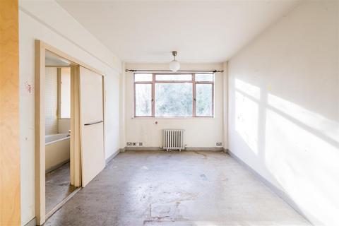 1 bedroom flat for sale, Isokon Flats