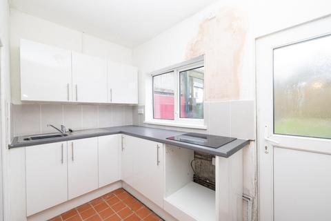 2 bedroom end of terrace house for sale, Cardiff Road, Glan-Y-Llyn, Taffs Well