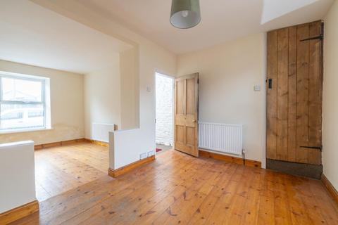 2 bedroom end of terrace house for sale, Cardiff Road, Glan-Y-Llyn, Taffs Well